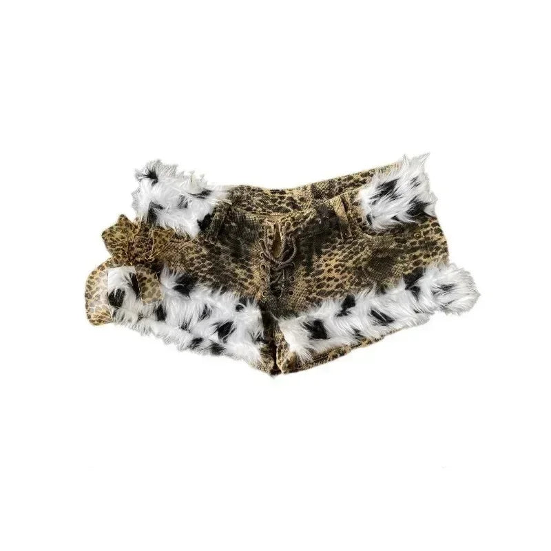 MISFIT SHORTS